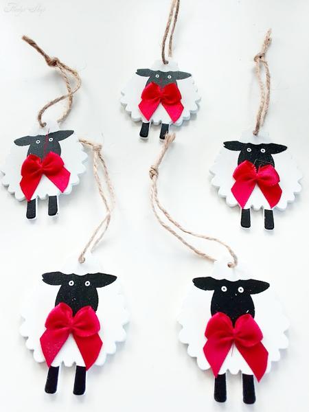 Baumschmuck Schäfchen mit Schleife